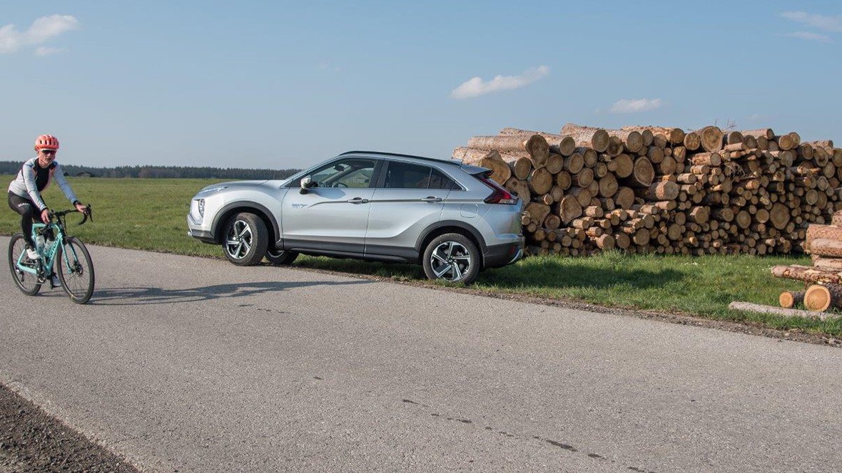 Mitsubishi Eclipse Cross:  Unser Ausführlicher Fahrbericht! - ualm1bm