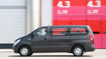 Hyundai H-1 Travel