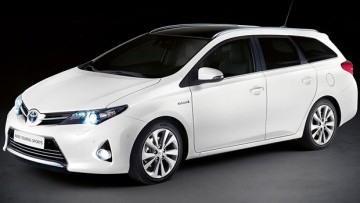 Toyota-Auris-TS-1