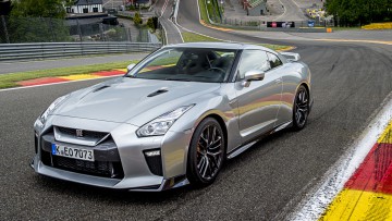 Nissan GT-R