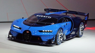 Bentley, Bugatti, Lamborghini: Die Drei für die Tankstelle