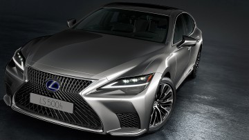 Lexus LS: Fein gewebter Mondschein