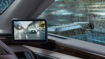 Lexus: Außenspiegel-Kameras debütieren in Japan