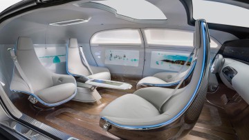 Mercedes-Benz F015 Luxury in Motion Concept