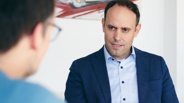 David Perdomo Hollatz, Leiter Vertrieb und Marketing Mercedes-Benz Vans Deutschland, im Gespräch mit Autoflotte-Redakteur Rocco Swantusch.