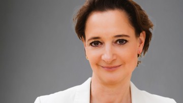 Katrin Adt, Dacia