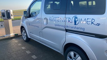 Carsharing an der Nordseeküste: Küstenstromer läuft und läuft