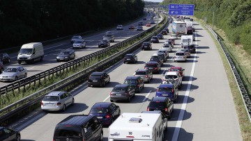 Studie: Warum es trotz mehr Autos weniger Autoverkehr gibt