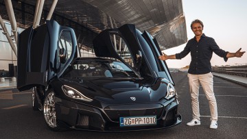 Der Rimac Nevera und Nico Rosberg (2022)