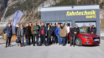 Mazda Offroad-Event für Flottenbetreiber