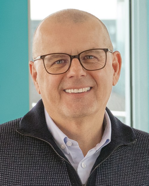 Porträtbild von Martin Kössler, Country Managing Director bei Ayvens
