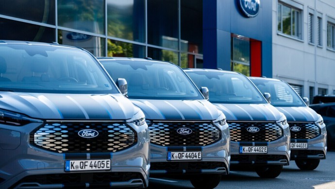 Ford will Flotten auf der Straße halten.