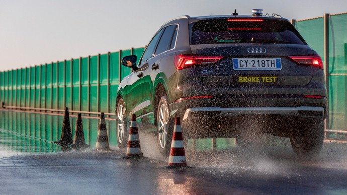 Die Reifentester/Autoflotte/asp