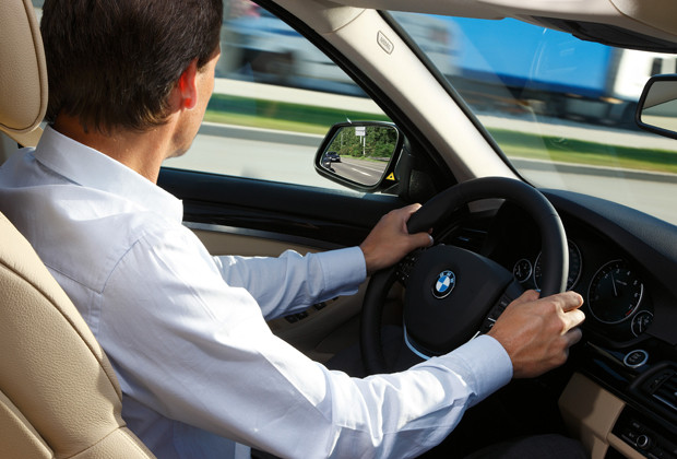 Spurwechselwarnung in der BMW 5er Limousine 
