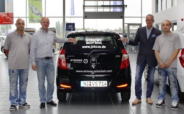 Die Mitarbeiter der Zeitarbeitsfirma Striewe touren nun auch mit Hyundai i10. 