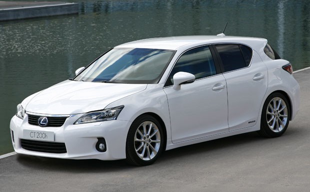Lexus CT 200h (2013)