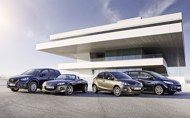 Das Quardett: Das Kompakt-SUV CX-5, den Roadster MX-5, den Kleinwagen Mazda2 und den Kompakt-Van Mazda5 stattet der Hersteller als Sondermodell Sendo aus. 