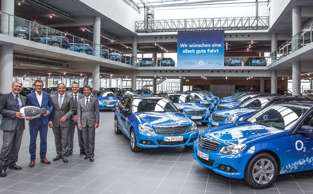 Mercedes: 100 Sterne für O2