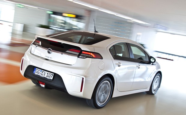 Opel Ampera im Europcar-Fuhrpark