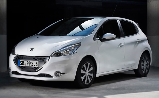Peugeot 208 Intuitive mit Einparkassistent