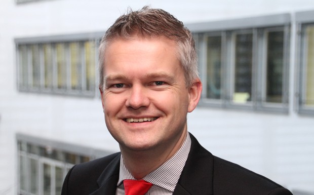 Personalie: Leiter Versicherung Mercedes-Benz Bank Rainer Bruns, Mercedes Benz Bank