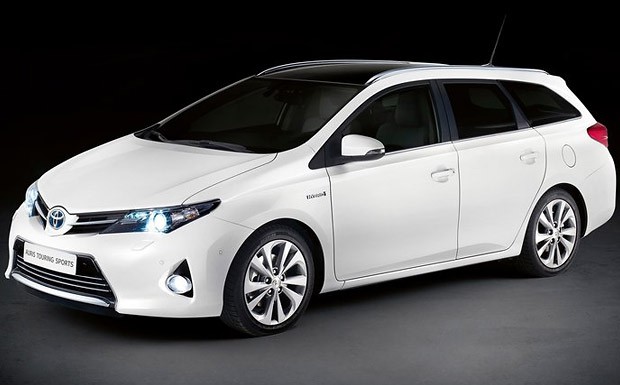 Toyota-Auris-TS-1