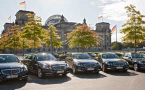 erdgas mobil: 37 Politiker-Dienstwagen tanken Bio-Erdgas Bundestag_Bio-Erdgas_erdgas