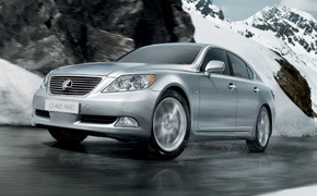 Lexus: LS 460 AWD feiert Premiere Lexus_LS_460_AWD