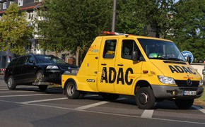 Pannenhilfe_Abschleppen_ADAC