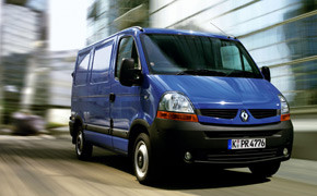 Renault: Transporter im Angebot Renault Master