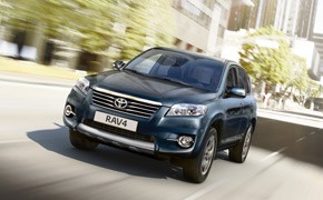 Sondermodell: Der Toyota RAV4 jetzt als "Travel"-Edition Sondermodell: Der Toyota RAV4 jetzt als "Travel"-Edition