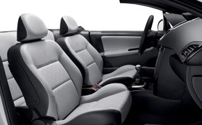 Sondermodell mit Lederpaket: Peugeot 207 CC "Roland Garros" Peugeot 207 CC Roland Garros