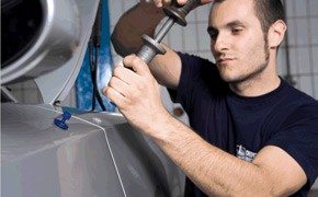 Portfolio erweitert: Vergölst bietet Smart Repair Vergölst_Dent_Wizard