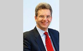 Kfz-Finanzierung: AutoBank kommt nach Deutschland AutoBank_Gerhard_Fischer