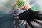 Hohe Spritpreise: ADAC fordert niedrigere Steuern sprikosten_neu