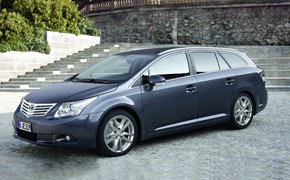 Toyota: Avensis und Verso als Edition Toyota_Avensis_Combi_Edition