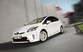 Toyota: Aufgefrischter Prius