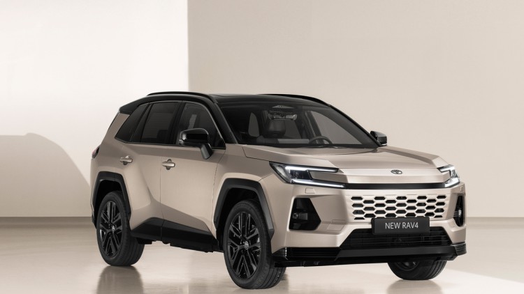 01_Toyota_RAV4_2025_HD