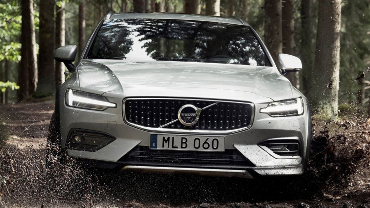 Volvo V60 Cross Country: Die Familie ist komplett