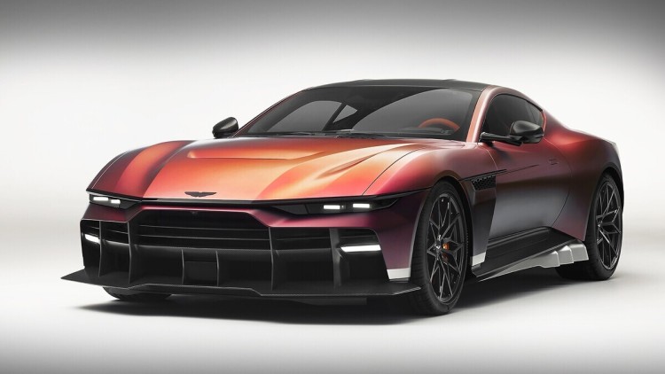 Aston Martin hat mit dem Valen einen extravagant inszenierten V12-Boliden auf die Räder gestellt