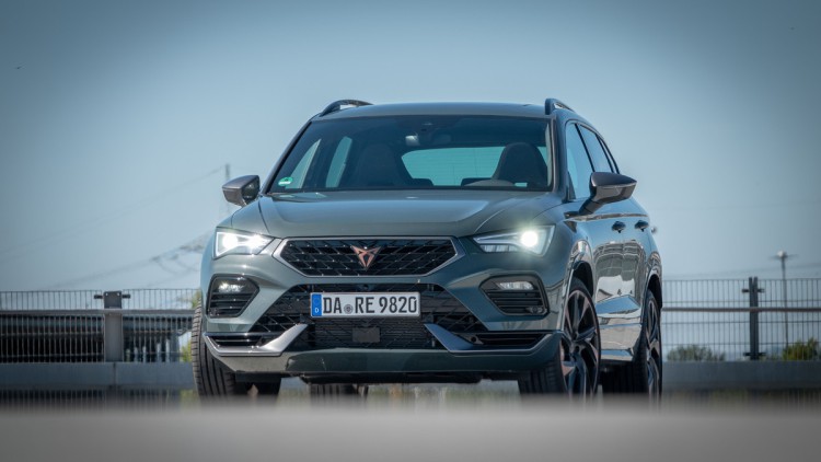 Cupra Ateca VZ stehend