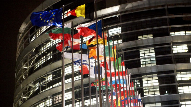 "Dieselgate": EU-Parlament fordert strengere Abgastests