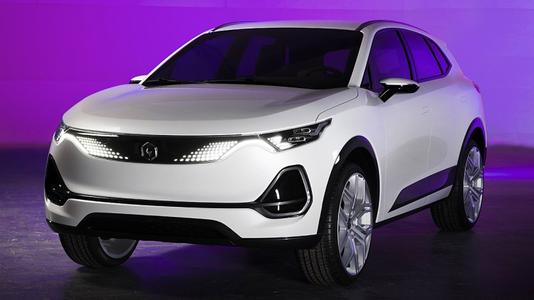 Izera SUV