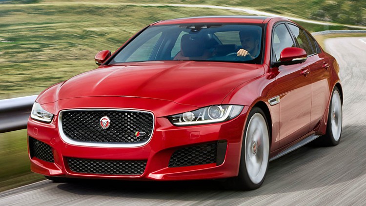 Ausstattung, Leasing, Garantie: Jaguar macht XE für Firmenkunden attraktiv