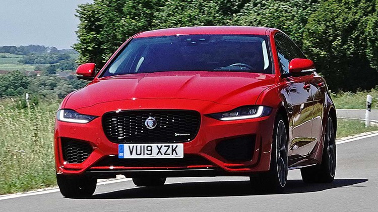 Jaguar XE S D180 AT8