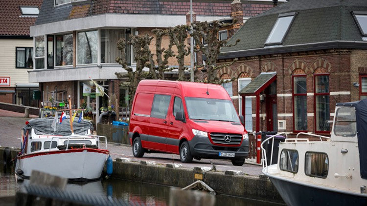 EU-Nutzfahrzeugmarkt: Transporter mit deutlichem Plus