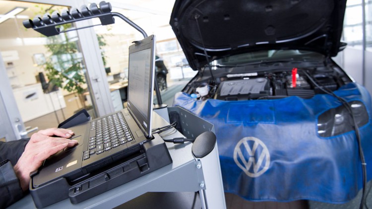 VW-Rückruf: Dobrindt rechnet mit Fortschritten