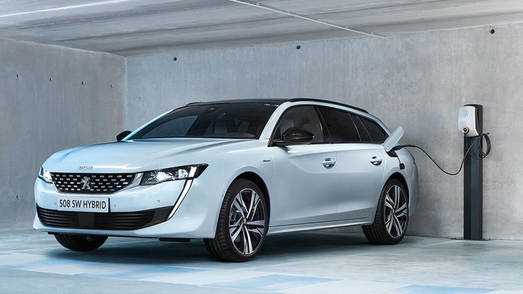 Neue Plug-in-Hybride: Peugeot nennt Preise