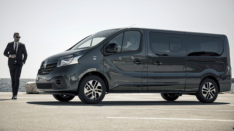 Renault Trafic Spaceclass: Rollender Konferenzsaal mit Bett