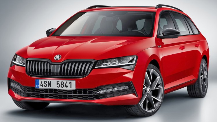 Superb-Facelift: Skoda geht ein Licht auf